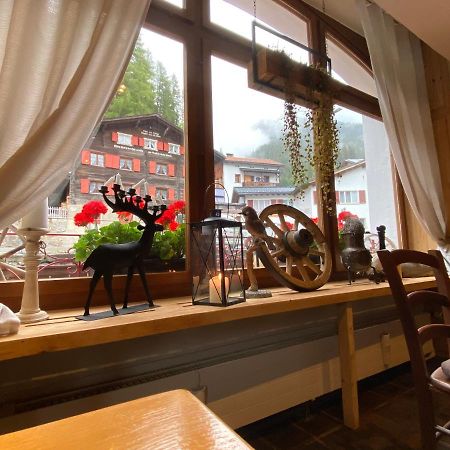 Gasthaus Edelweiss Langwies Dış mekan fotoğraf